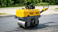 Rouleau compacteur vibrant à double tambour MAXMACH 550 kg avec moteur diesel importé, mini-rouleau compresseur portatif