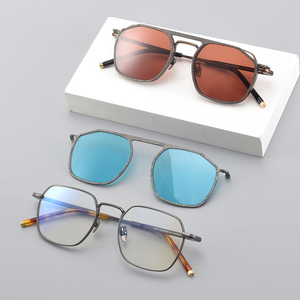 Occhiali da Sole Polarizzati Magnetici <span class=keywords><strong>3</strong></span>-in-1 per Pilota, in Titanio di Qualità, Protezione UV400, per Uomo e Donna - Product Image 1