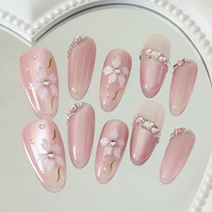 Uñas Postizas Acrílicas de Lujo con Diseño de Estrella y Mariposa, Uñas Postizas Cortas Cuadradas de Cobertura Completa Hechas a Mano, Precio de Fábrica al por Mayor - Product Image 1