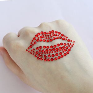 <span class=keywords><strong>Labios</strong></span> rojos grandes tatuajes temporales <span class=keywords><strong>beso</strong></span> pegatinas para cara y cuerpo impermeable vibrante para el Día de San Valentín bodas cumpleaños fiesta - Product Image 6