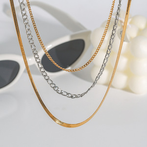 สร้อยคอแบบหลายชั้น ทอง 18K สแตนเลสสตีล ดีไซน์แบบแบน สีทอง-เงิน - Product Image 3