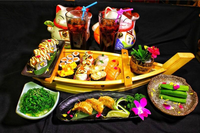 Nouveauté : bateau à sushi en bois chinois, différentes tailles