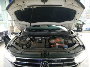 Volkswagen <span class=keywords><strong>Tiguan</strong></span> L PHEV en Existencia, Nuevo, Económico, Chino, Automático, Usado, Gasolina, SUV, Híbrido, Familiar - Product Image 5
