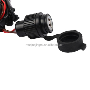 Chargeur USB double pour moto pour Xl750 Xl <span class=keywords><strong>750</strong></span> <span class=keywords><strong>Transalp</strong></span> Transalp750 750xl 23-24 Adaptateur de moto Prise USB Sortie USB Pièce - Product Image 2
