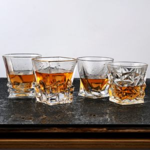 Bán Buôn Chất Lượng Cao Barware Thả Xoay Pha Lê Whiskey Cốc Thủy Tinh Whiskey Tumbler Biểu Tượng Tùy Chỉnh <span class=keywords><strong>Whisky</strong></span> Kính Cho Bán - Product Image 6