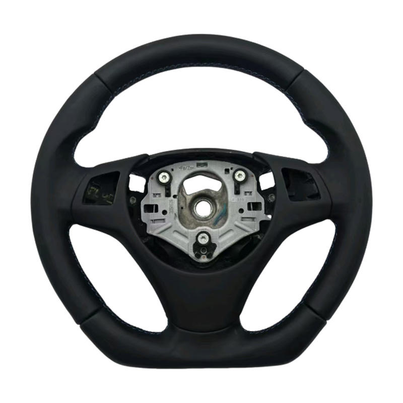 ปกติมีรู + หนังเรียบ + เย็บ M