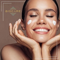 Masque capillaire végétalien bio à la kératine Biocare 250ml – Crème restructurante, disciplinante et nourrissante à l'acide hyaluronique pour cheveux épais