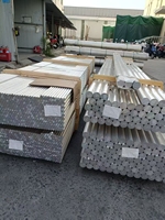 Barre/tige en aluminium 6061 7075 7050 T6 T651, stock 2014-2024, surface polie, extrudée, 1 tonne, marque Huangang, fourniture directe usine, OEM