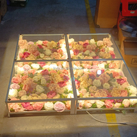 Fournitures de mariage, décoration florale, piste de danse LED RGB, plateforme de scène en verre transparent avec fleurs pour mariage