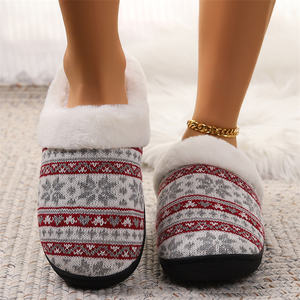 Scivoli di peluche caldi soffice scarpe da Slip On casa natale da donna supporto ad arco Fuzzy pantofole lavorate a maglia - Product Image 4