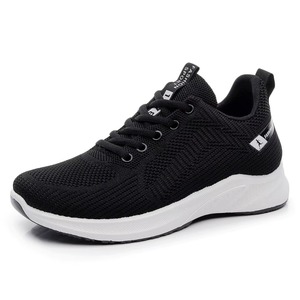Zapatillas deportivas casuales de nuevo estilo Primavera 2026 - Zapatillas transpirables de punto Fly-Knit de suela blanda para correr, exportación transfronteriza - Product Image 1