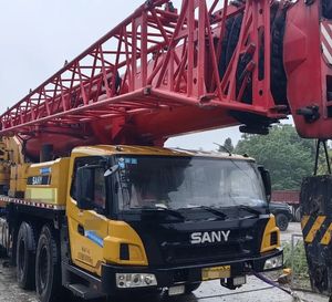 Grue mobile tout-terrain d'occasion haute performance SA-NY STC800E6 Équipement de construction Camion Moteur Pompe Boîte de vitesse 85.5m Levage - Product Image 2