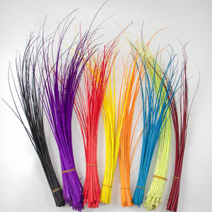 Fournisseurs de plumes Vente en gros Poteau de plumes d'autruche Mode Accessionoal Plumes d'autruche dépouillées Épines Quill - Product Image 3