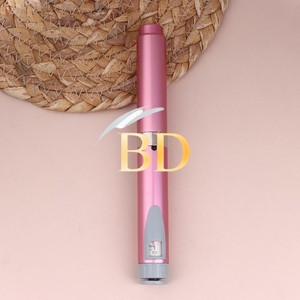 Stylo marqueur métallique à prise en main facile, gamme de couleurs variées, stock suffisant, accepte les commandes en gros sur demande - Product Image 5