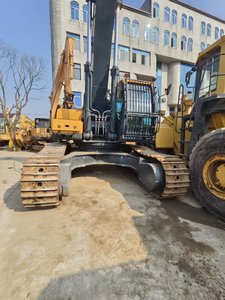 Pompe de boîte de vitesses pour excavatrice Hyundai 505LVS de 48 tonnes, fabriquée en Corée, capacité de la benne de 2,05 m³, excellente pour les grands projets de construction - Product Image 2