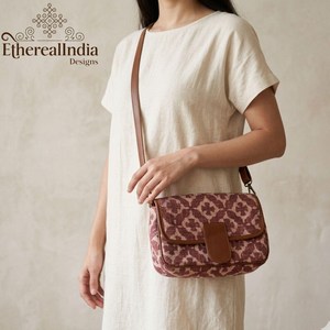 Bolso bandolera rosa artesanal de algodón con estampado de bloques, bolso cruzado con solapa, pequeño bolso de hombro estilo bohemio, proveedor mayorista para exportación - Product Image 2