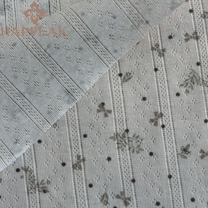 Vải dệt kim Poly Cotton cao cấp HAPPEAK in họa tiết hoa, chất liệu mềm mại, co giãn tốt, thích hợp cho bộ đồ ngủ và đồ mặc nhà. - Product Image 4