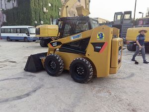 Mini-chargeuse sur pneus CAT226B, cabine complète, pneus résistants à l'usure, grappin/souffleuse à neige en option, machines agricoles municipales. - Product Image 5