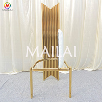 Chaise de salle à manger de luxe dorée pour hôtel, en acier inoxydable, dossier haut, pour événements et mariages