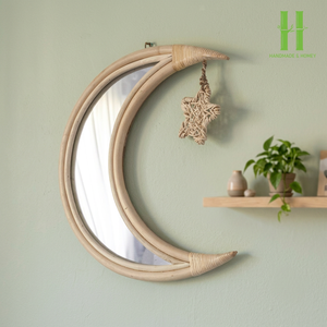 Miroir mural en rotin bohème rustique fait à la main en gros, décoration de chambre à coucher moderne, miroir décoratif durable et écologique du Vietnam - Product Image 1
