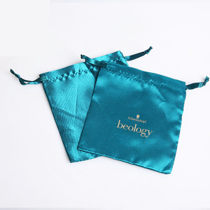 Sac de rangement en soie pour cosmétiques, bijoux, petits cadeaux, pochette en satin avec cordon de serrage, impression de logo, taille personnalisée pour mariage, fête - Product Image 2
