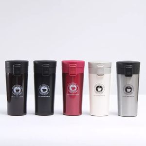 Tazza da viaggio per bottiglia d'acqua portatile in acciaio inossidabile con isolamento sottovuoto e fibbia <span class=keywords><strong>di</strong></span> <span class=keywords><strong>sicurezza</strong></span> per Tumbler a prova <span class=keywords><strong>di</strong></span> perdite - Product Image 1