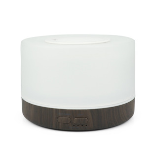 Humidificador Ultrasónico, Difusor Eléctrico de Aromaterapia, Plástico para Uso Doméstico y Hotelero, 1 Año de Garantía - Product Image 1