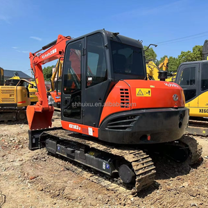 Bien mantenido utilizado para excavadora sobre orugas Kubota Rendimiento confiable para construcción y paisajismo - Product Image 3