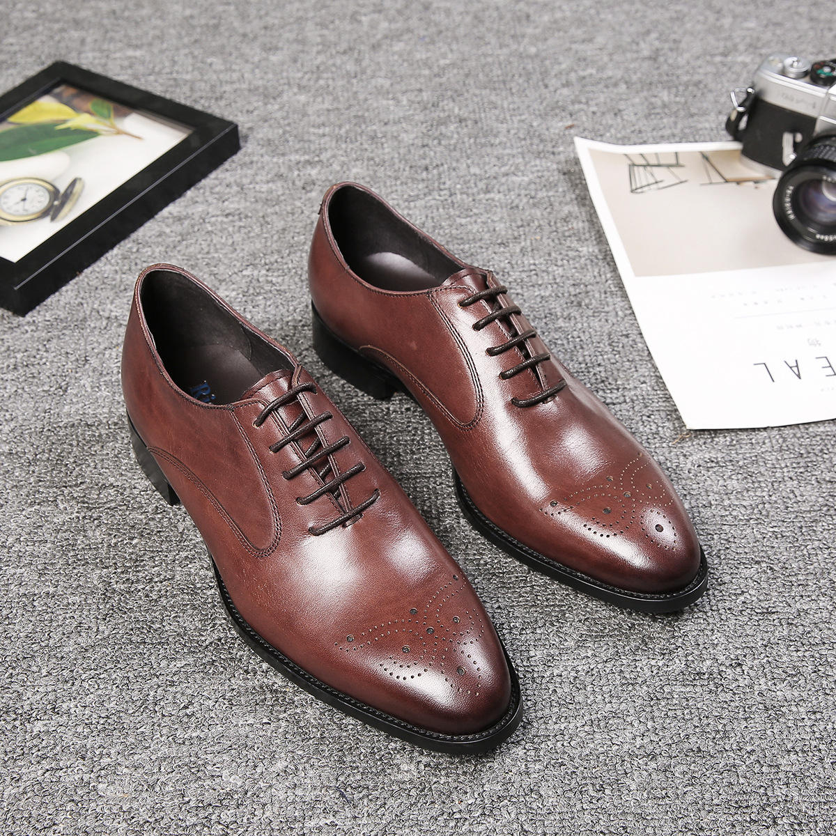 สีน้ำตาล