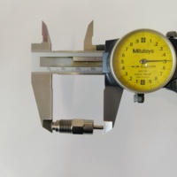 Nouveaux abreuvoirs à tétine RS-42 en acier inoxydable 304 pour poulets de chair, poules pondeuses et reproductrices en élevage