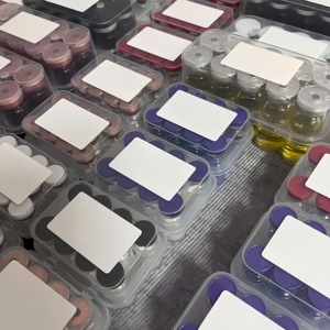 Poudre lyophilisée de peptides de qualité supérieure, fournie par l'usine OEM, GHK-Cu, AHK-Cu, NAD+, Tripeptide-1, matière première pour les soins de la peau - Product Image 5