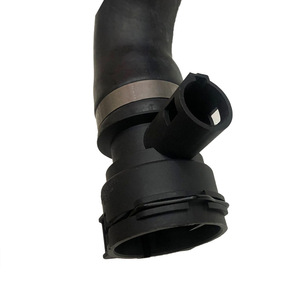 Manguera de refrigeración para BMW Serie 5 E60 17127519257, manguera de retorno del radiador bajo el tanque, pieza de repuesto - Product Image 1