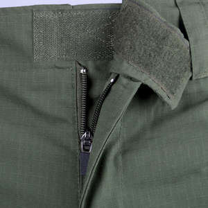 Uniforme tactique pas cher Chemise et pantalon avec coudières et genouillères Équipement tactique Couleurs camouflage - Product Image 2