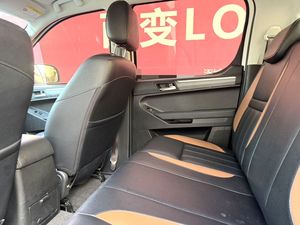Pick-up d'occasion Foton TUNLAND E5 2018, version Confort, 5 places, <span class=keywords><strong>essence</strong></span>, conduite à gauche, boîte manuelle, sièges en cuir – Vente Flash - Product Image 5