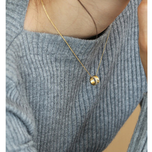 Collar de cuentas CZ con geometría de engranajes para mujer, cadena chapada en oro de 18K, colgante de la suerte, joyería de moda para parejas, accesorio al por mayor - Product Image 2