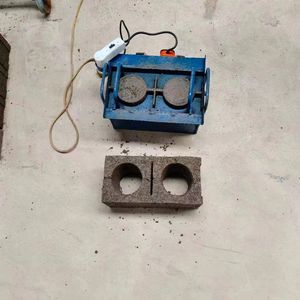 Mesin pembuat bata semen kecil, mesin pembentuk bata, Drive Motor listrik dengan soket Plug-In - Product Image 3