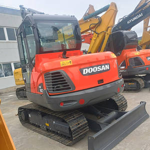 Excavadora de cadenas Doosan DX60 usada, recién llegada, modelo 2018, fabricada en Corea, capacidad de la cucharón de 1.2 m, maquinaria de construcción con motor. - Product Image 6