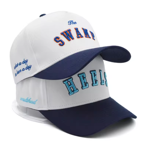 Gorras de Béisbol con Visera Corta y Logotipo Metálico, Gorra de Béisbol con Hoja de Roble Italiana, Gorra de Béisbol Personalizada con Parte Trasera Cerrada - Product Image 5