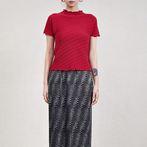 เสื้อพลีทแขนสั้นผู้หญิง, เสื้อยืดคอกลมมีหนามสไตล์ใหม่ฤดูร้อน - Product Image 1