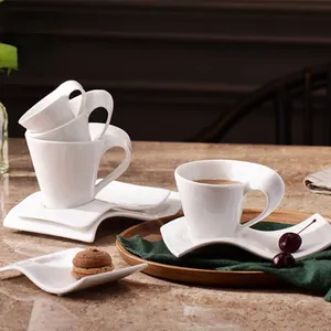 Benutzer definierte Logo gedruckt einfache weiße Porzellan Cappuccino Tassen und Untertasse Set, Keramik Espresso Kaffeetasse mit Untertasse