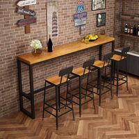 Nouvelle conception de table de bar longue en métal de style industriel vintage pour restaurant, cuisine, avec chaises et tables de bar à café en bois