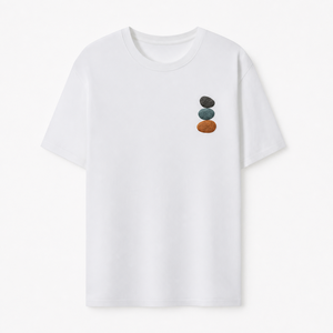 T-shirt à col rond en satin brodé avec motif Original Three Pebble Stack - Product Image 1
