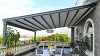 Grande pergola motorisée rétractable coupe-vent pour jardin, avec structure en alliage d'aluminium et voile rétractable pour extérieur