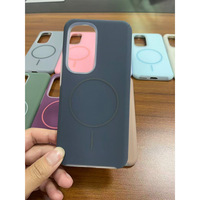 Coque de téléphone en silicone fabriquée en France pour smartphones Android, fine, avec bobine de charge magnétique sans fil et ports découpés avec précision