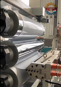 Ligne d'extrusion de feuilles de plastique PE d'usine, machine de fabrication de visières de chapeau - Product Image 5