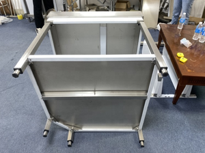 Nhà Hàng nhà bếp thiết bị nhà bếp đảo bảng ngũ giác bàn làm việc có thể điều chỉnh bàn làm việc với backsplash cho hội thảo - Product Image 2