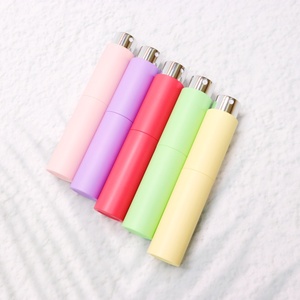 Du Lịch Di Động Quay 5 Ml 8 Ml 10 Ml Đầy Màu Sắc Phun Chai Với Bạc Vòi Phun Thủy Tinh Rỗng Chai Nước Hoa Biểu Tượng Tùy Chỉnh - Product Image 5