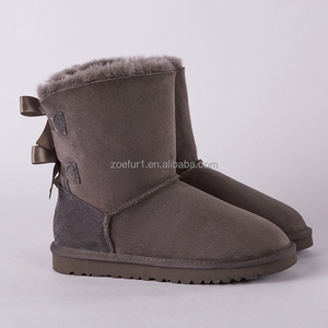 Botas de Nieve de Piel de Oveja Cálidas de Invierno con Diseño de Venta Caliente Bailey Bow II para Mujer Alta - Product Image 6