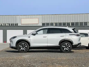 BYD Sealion 07 <span class=keywords><strong>DM</strong></span>-i 150 Pilot+ Edition SUV PHEV Ibrido 2025 con Tecnologia <span class=keywords><strong>DM</strong></span> 5.0, Guida a Sinistra, Autonomia EV 150km, per Esportazione - Product Image 3