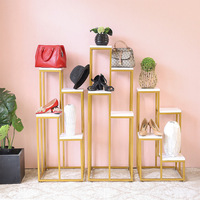 BET-3-SQ Présentoirs métalliques pour chaussures, présentoirs pour sacs de supermarché, pour le rangement et la présentation de sacs dans les armoires